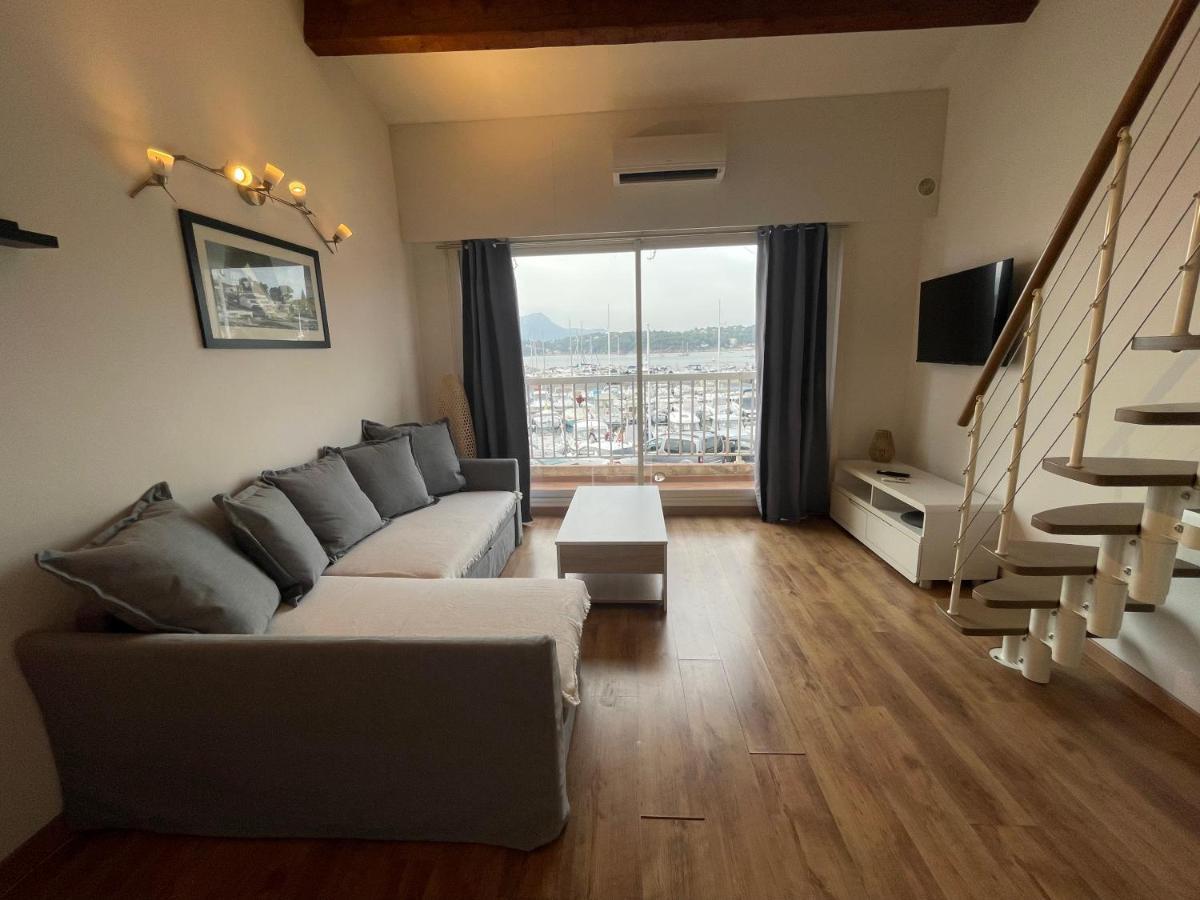 Apartment Face A La